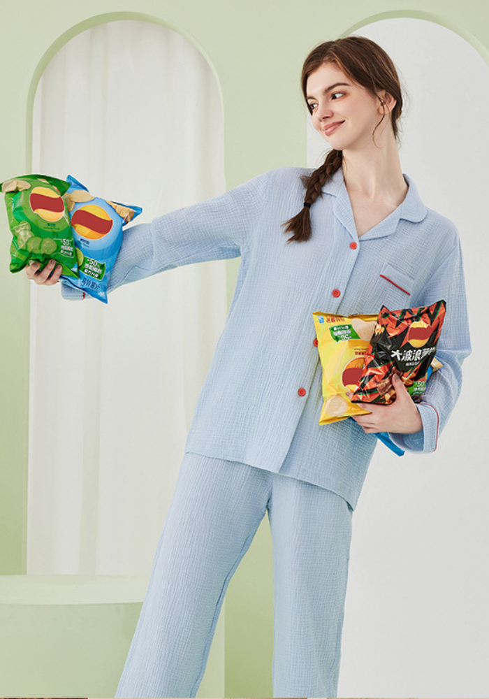 Pyjama femme en gaze de coton bleu